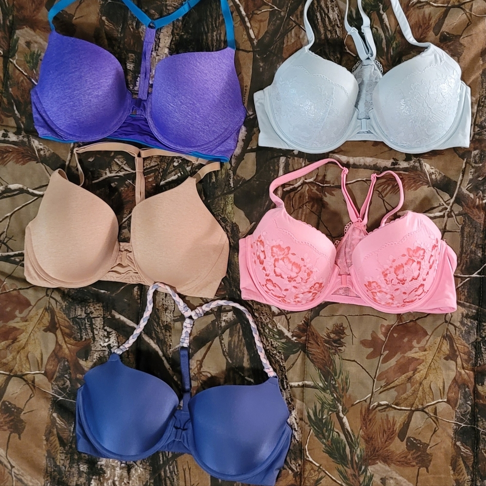 *SOLD on Mercari*5 VS Racerback Underwire Front-close Bras 34D